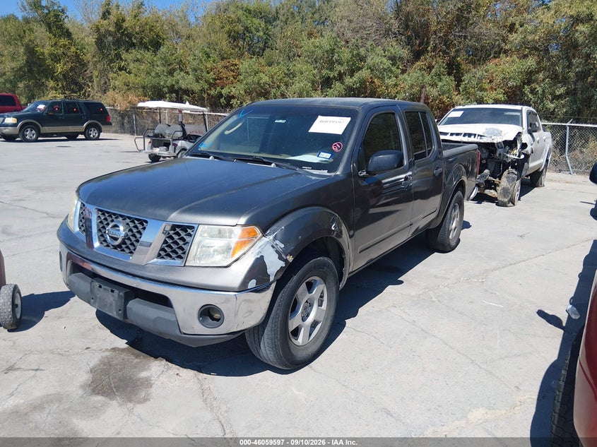 2006 NISSAN FRONTIER auction photo 2