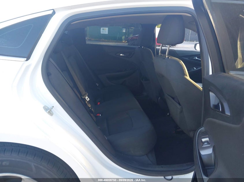 2016 CHEVROLET MALIBU LS · Фото 8