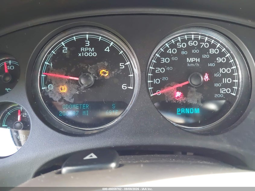 2013 GMC YUKON XL 1500 auction photo 7