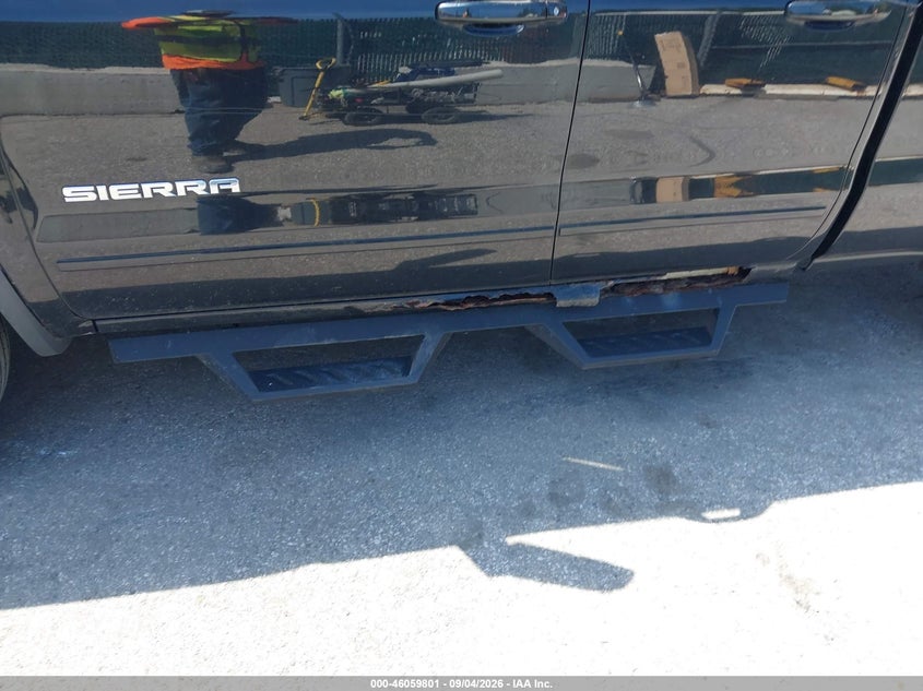 2015 GMC SIERRA 1500 auction photo 6