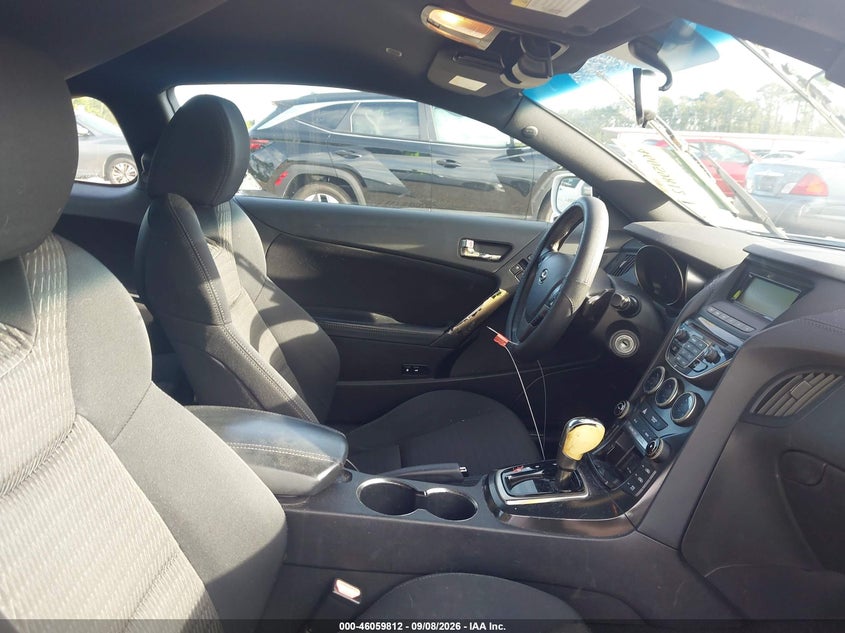 2013 HYUNDAI GENESIS auction photo 5