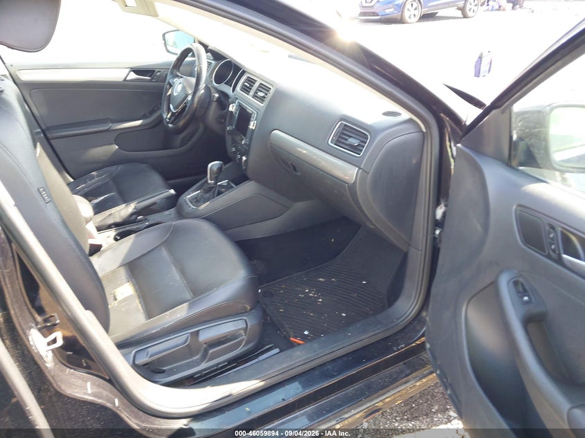 2018 VOLKSWAGEN JETTA 1.4T SE/1.4T WOLFSBURG EDITION · Фото 5