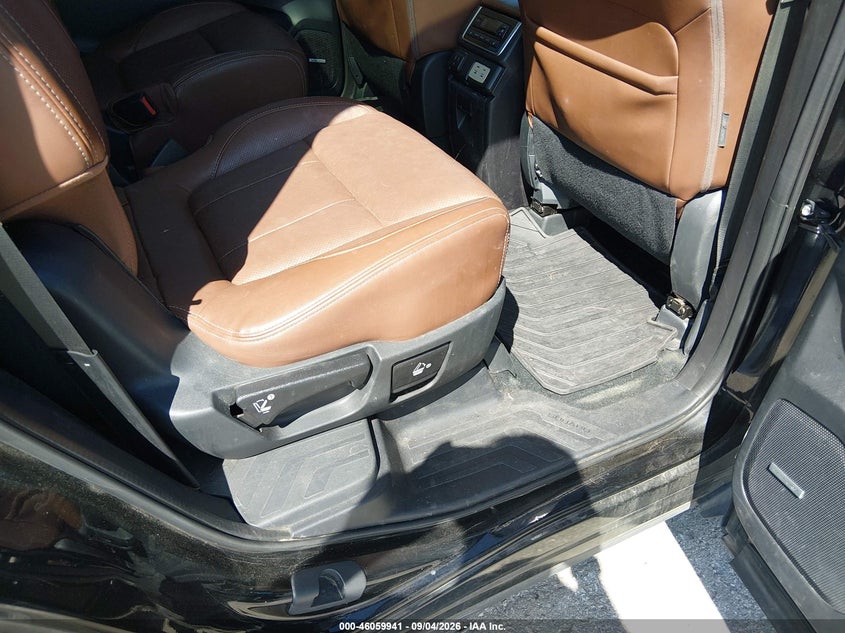 2019 SUBARU ASCENT auction photo 8