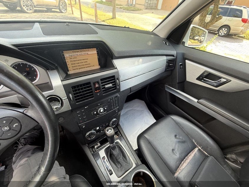MERCEDES-BENZ GLK 350 2010 VIN WDCGG8HB4AF280223