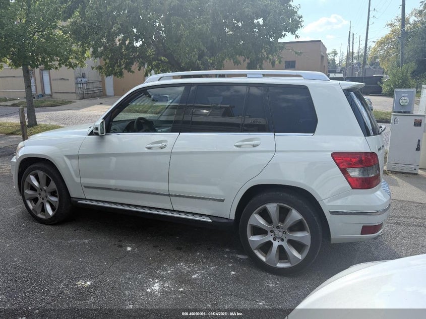 2010 MERCEDES-BENZ GLK 350 auction photo 3
