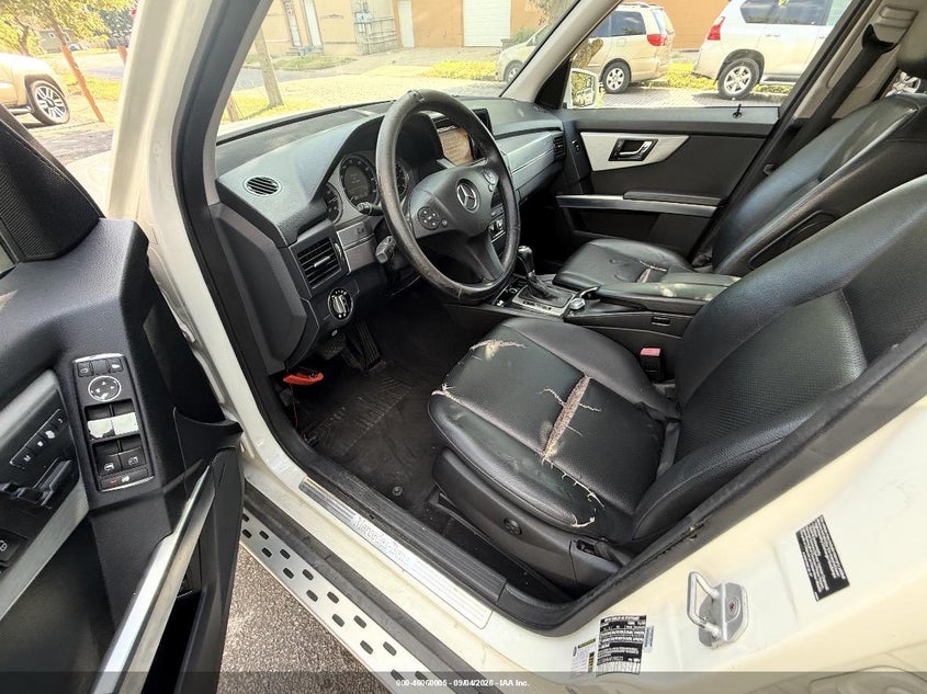2010 MERCEDES-BENZ GLK 350 auction photo 5