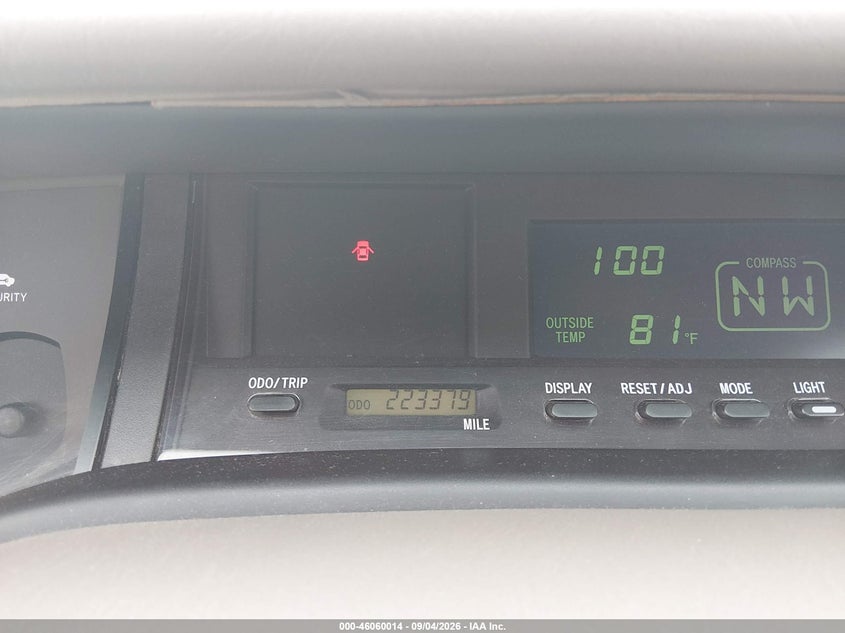 2004 TOYOTA AVALON auction photo 7