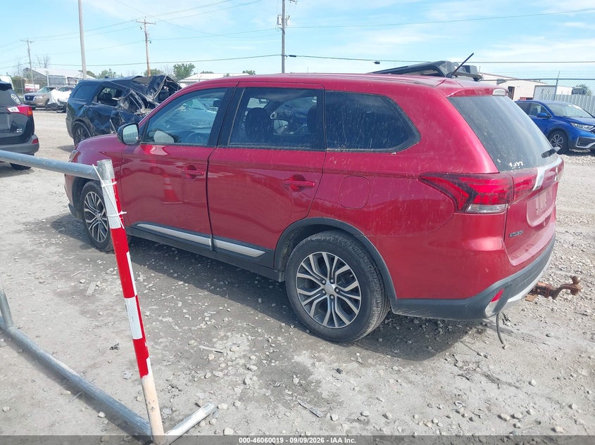 2016 MITSUBISHI OUTLANDER auction photo 3