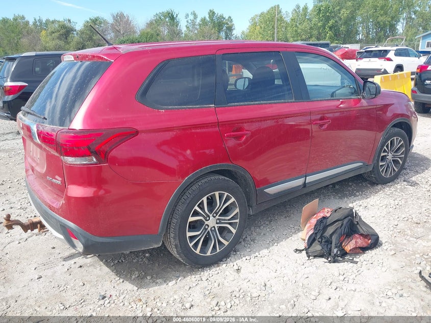 2016 MITSUBISHI OUTLANDER auction photo 4