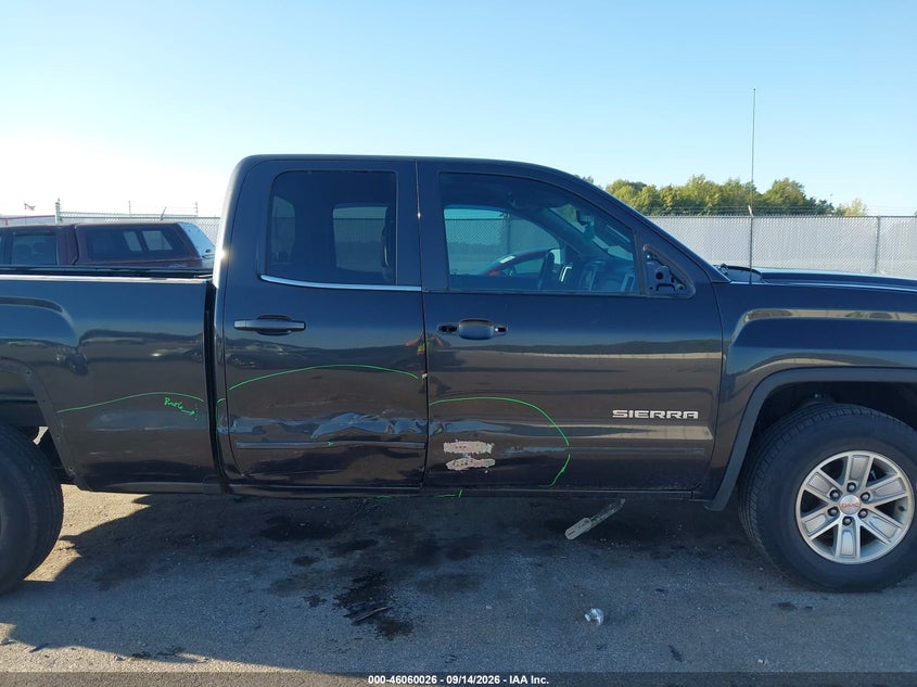 GMC SIERRA 1500 - zdjęcie 14