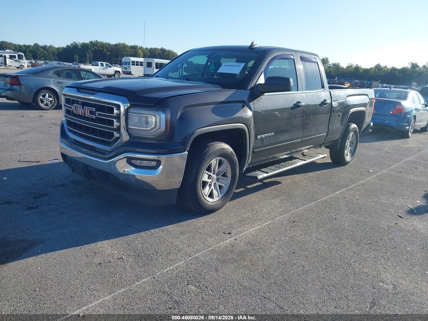 GMC SIERRA 1500 - zdjęcie 2