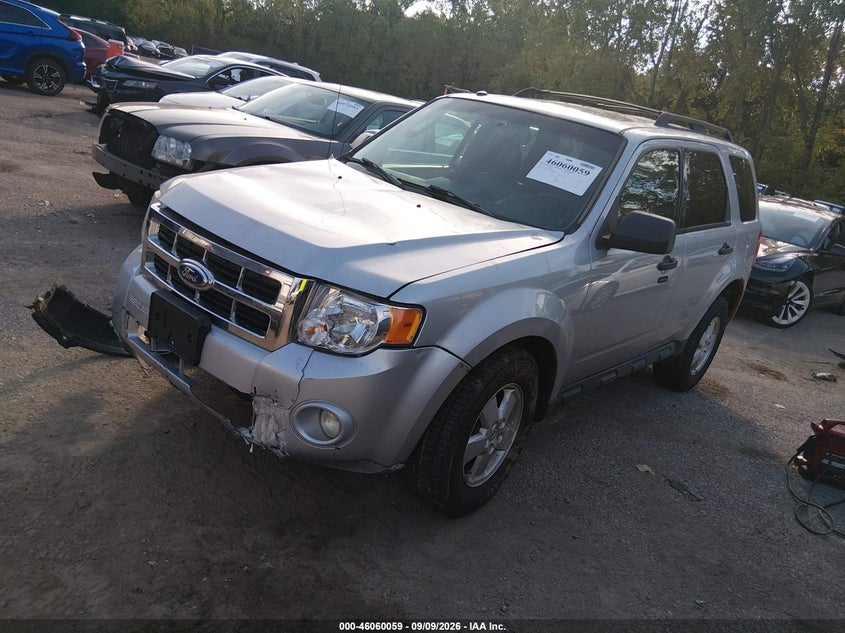 Vin: 1fmcu9dg5ckb74678, lot: 46559586, ford escape xlt 20122