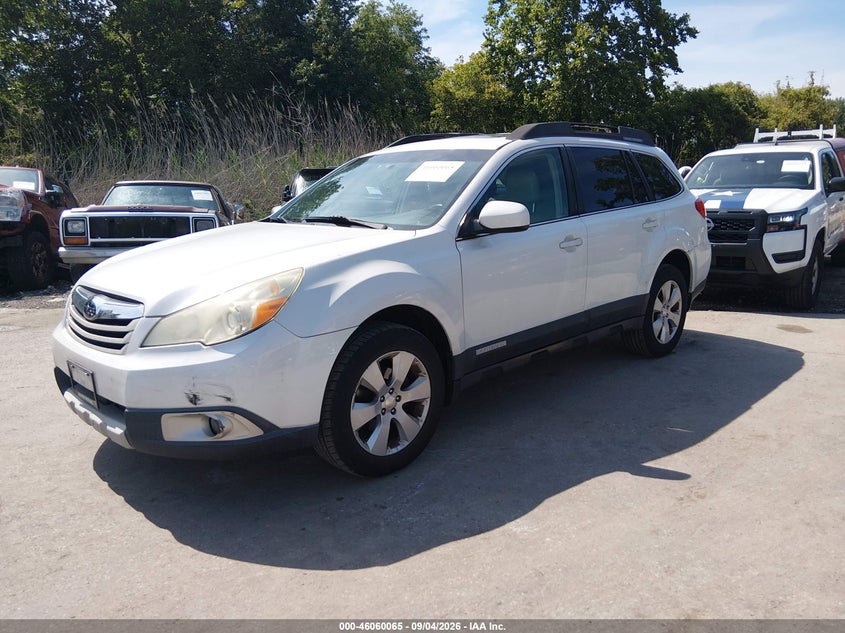 2010 SUBARU OUTBACK auction photo 2