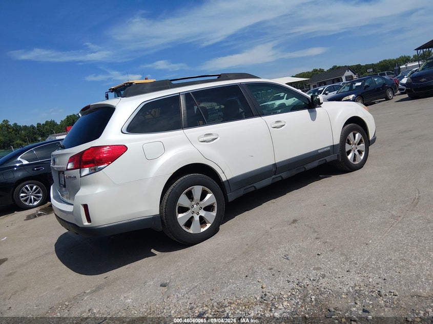 2010 SUBARU OUTBACK auction photo 4