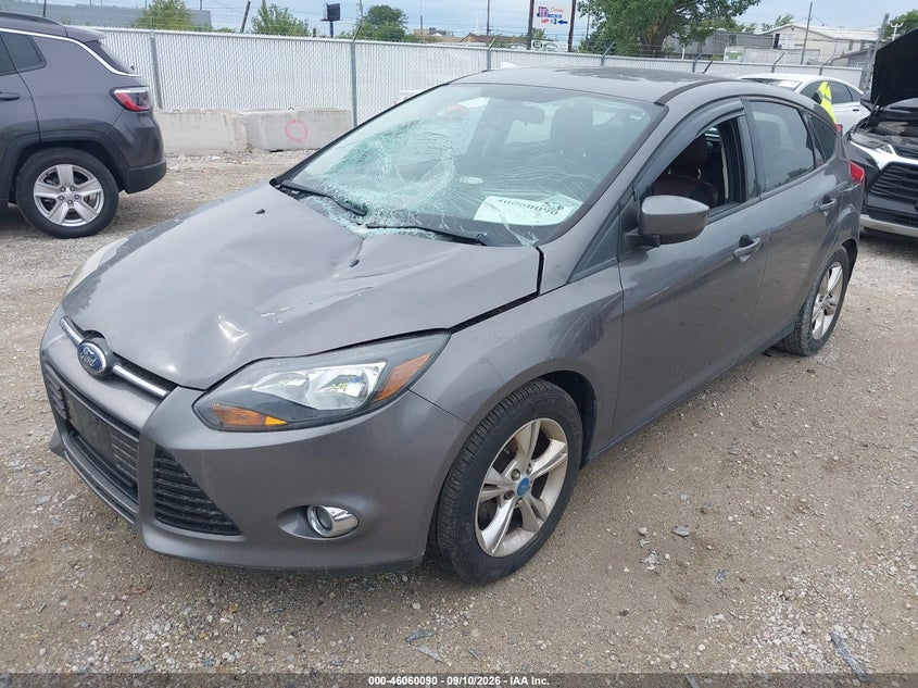 Vin: 1fahp3k26cl194475, lot: 46559617, ford focus se 20122