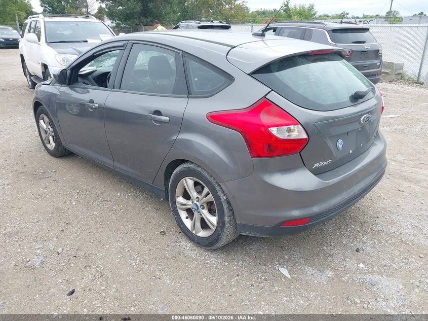 Vin: 1fahp3k26cl194475, lot: 46559617, ford focus se 20123