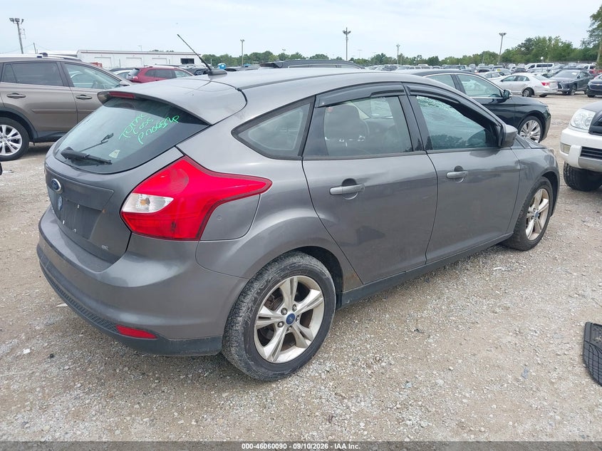 Vin: 1fahp3k26cl194475, lot: 46559617, ford focus se 20124