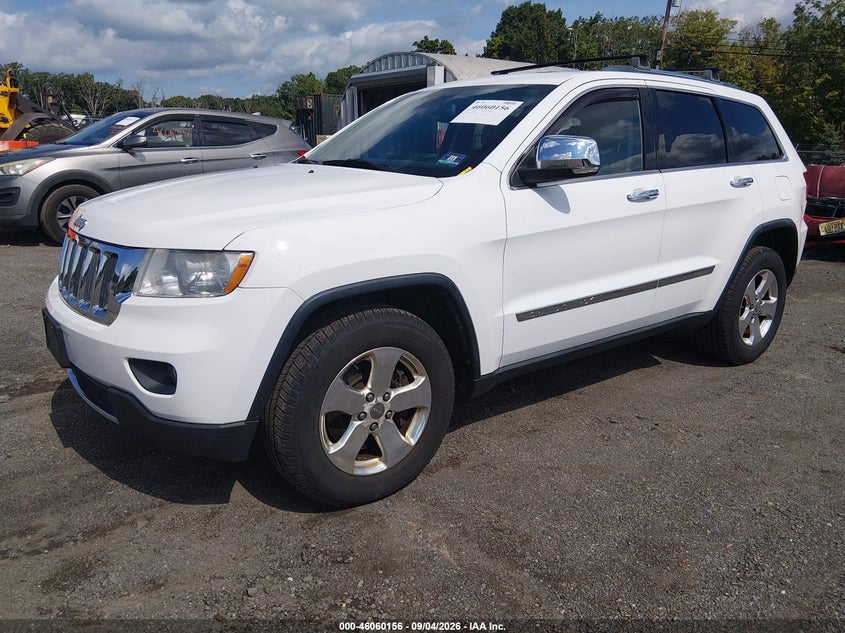 2013 JEEP GRAND CHEROKEE auction photo 2