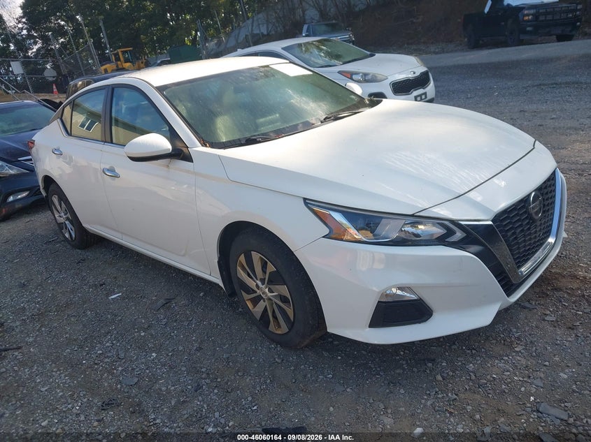 2019 NISSAN ALTIMA auction photo 1