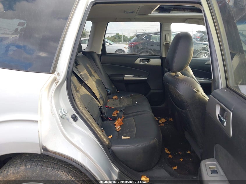 2009 SUBARU FORESTER auction photo 8
