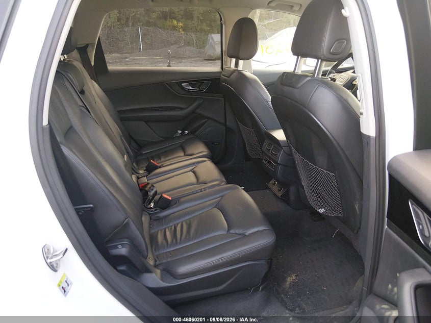 AUDI Q7 2017 VIN WA1LAAF76HD000071