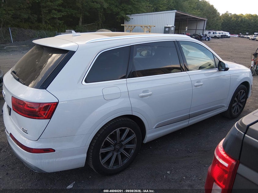 AUDI Q7 - zdjęcie 13