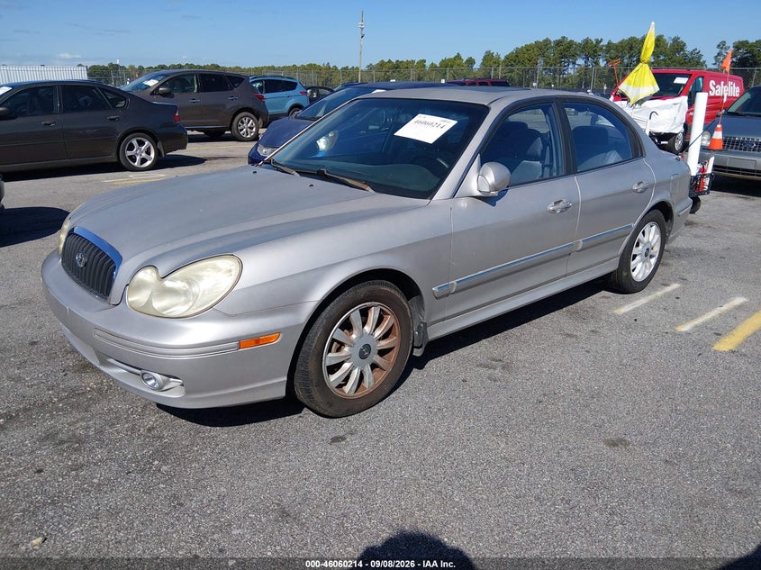 2004 HYUNDAI SONATA auction photo 2