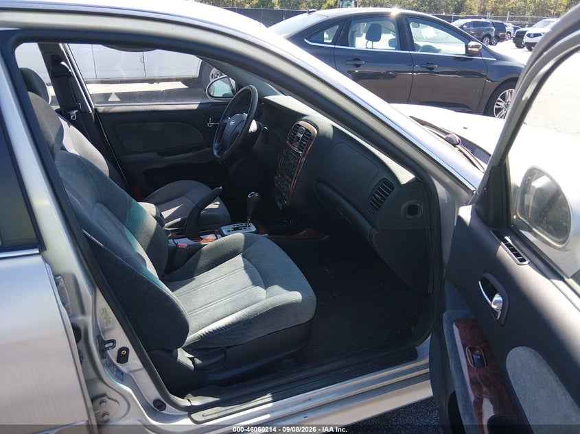 2004 HYUNDAI SONATA auction photo 5