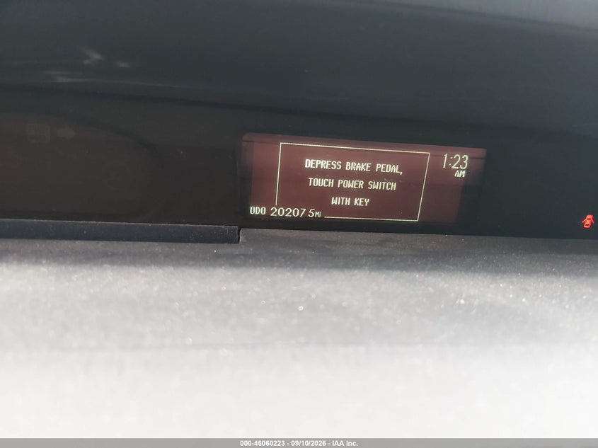 2014 TOYOTA PRIUS auction photo 7