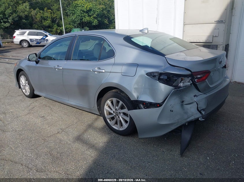Vin: 4t1c11ak6nu636546, lot: 46559756, toyota camry le 20223