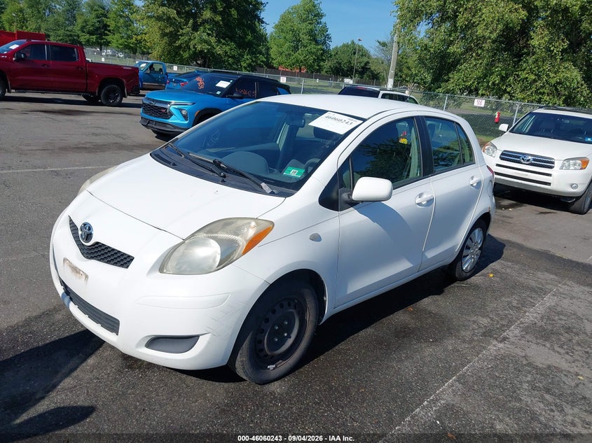2010 TOYOTA YARIS — zdjęcie 2