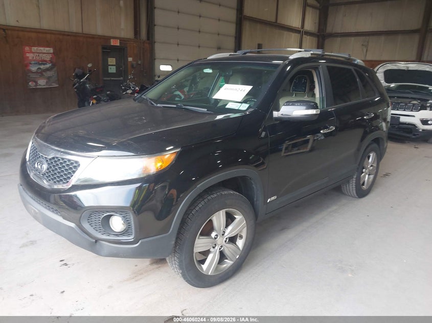 2013 KIA SORENTO auction photo 2