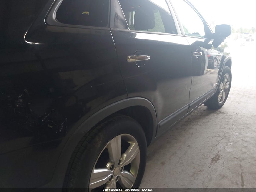 2013 KIA SORENTO auction photo 6