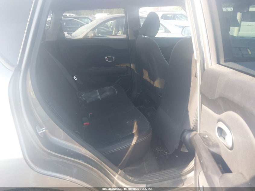 KIA SOUL 2015 VIN KNDJN2A25F7227914
