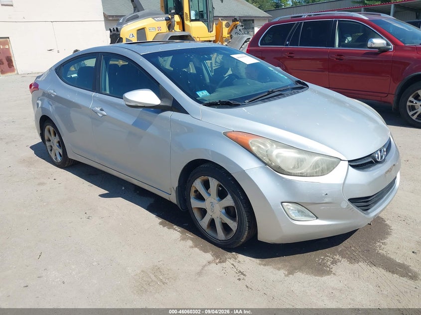 2013 HYUNDAI ELANTRA auction photo 1