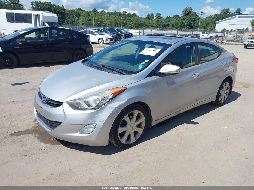 2013 HYUNDAI ELANTRA auction photo 2