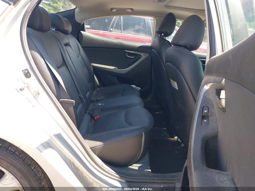 2013 HYUNDAI ELANTRA auction photo 8