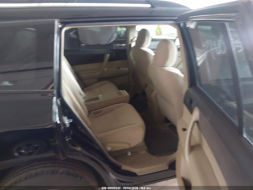 2008 TOYOTA HIGHLANDER auction photo 8
