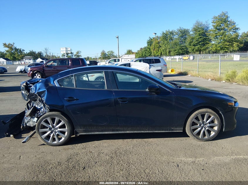 MAZDA MAZDA3 - zdjęcie 13