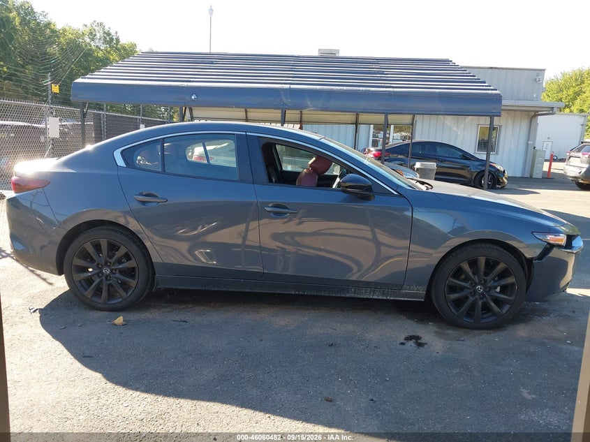 MAZDA MAZDA3 - zdjęcie 13