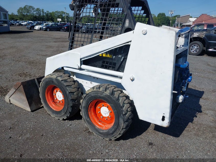 1984 BOBCAT 743 auction photo 3