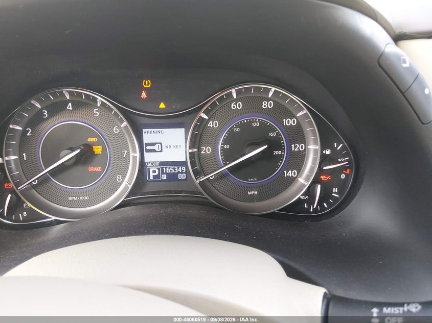 2011 INFINITI QX56 auction photo 7