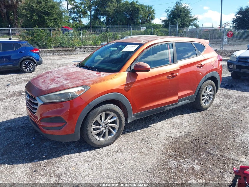Vin: km8j23a41hu390852, lot: 46560108, hyundai tucson se 20172