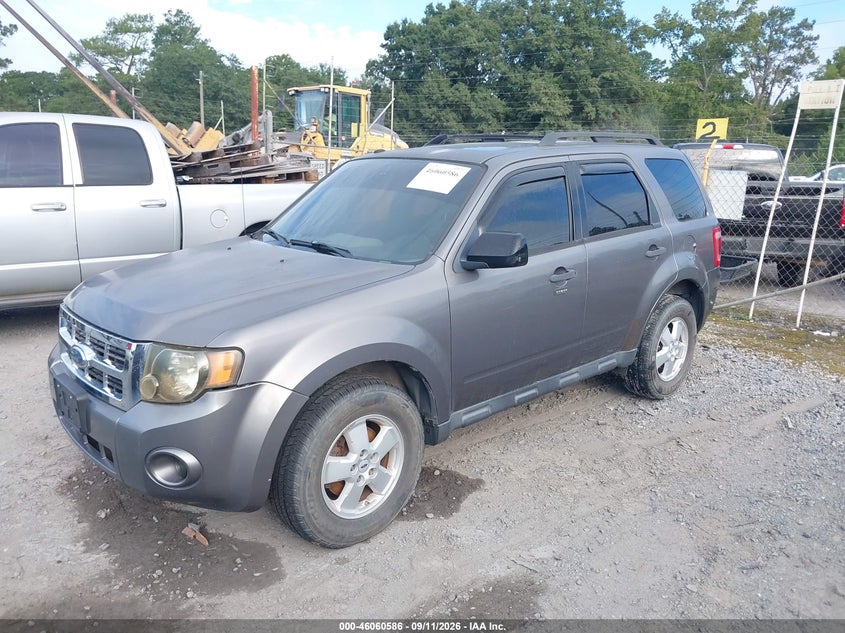 2009 FORD ESCAPE auction photo 2