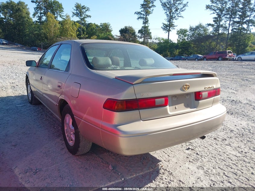 1997 TOYOTA CAMRY auction photo 3