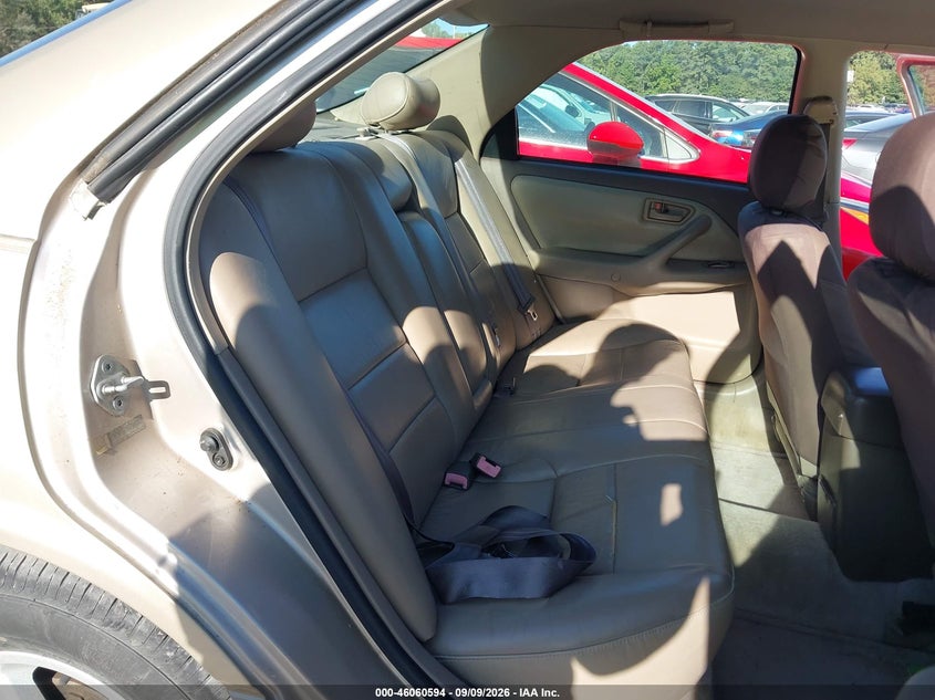 1997 TOYOTA CAMRY auction photo 8
