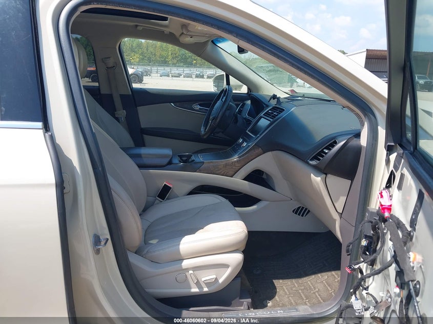 2016 LINCOLN MKX SPORT UTILITY VEHICLE 3.7L V-6 DOHC, VVT, REGULAR , 303HP