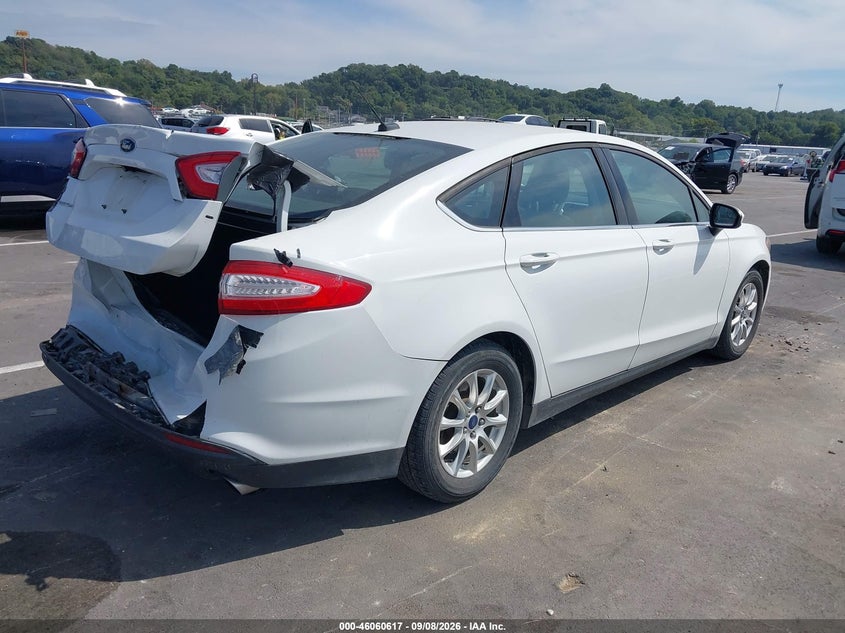 Ford Fusion - фото 4