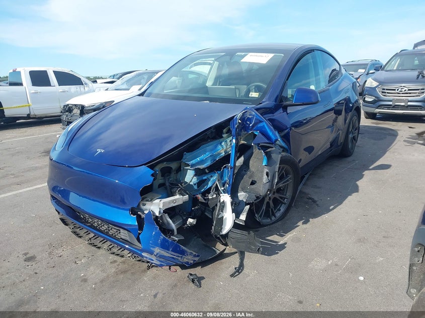Vin: 7saygded1rf191950, lot: 46560159, tesla model y long range single motor rear-wheel drive/rwd 20242
