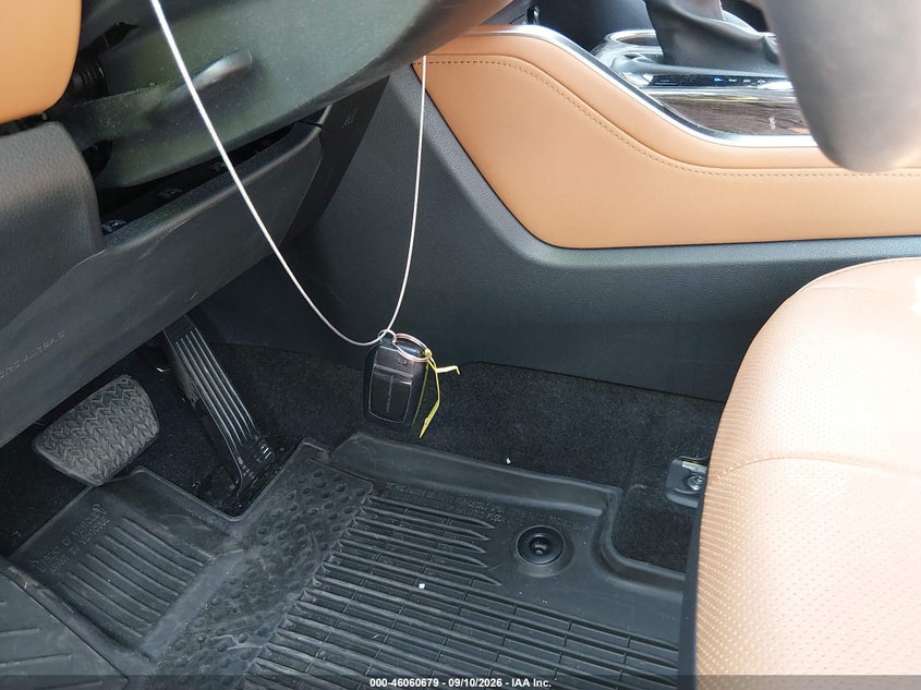 TOYOTA HIGHLANDER - zdjęcie 11
